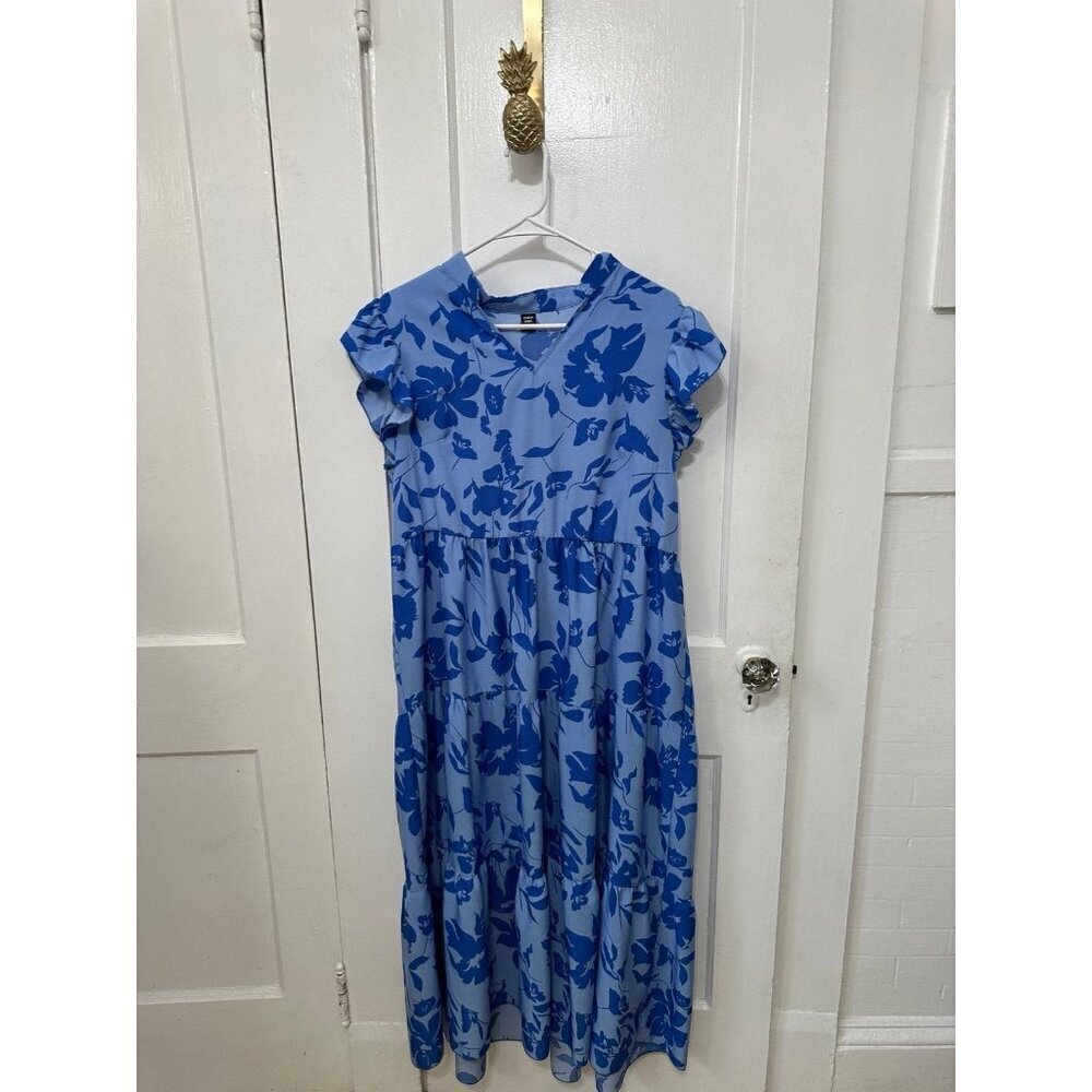 SHEIN curve woman’s size 0X – large blue floral dress